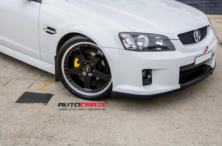 HOLDEN-COMMODORE-FR-BLACK-MACHINED-LIP